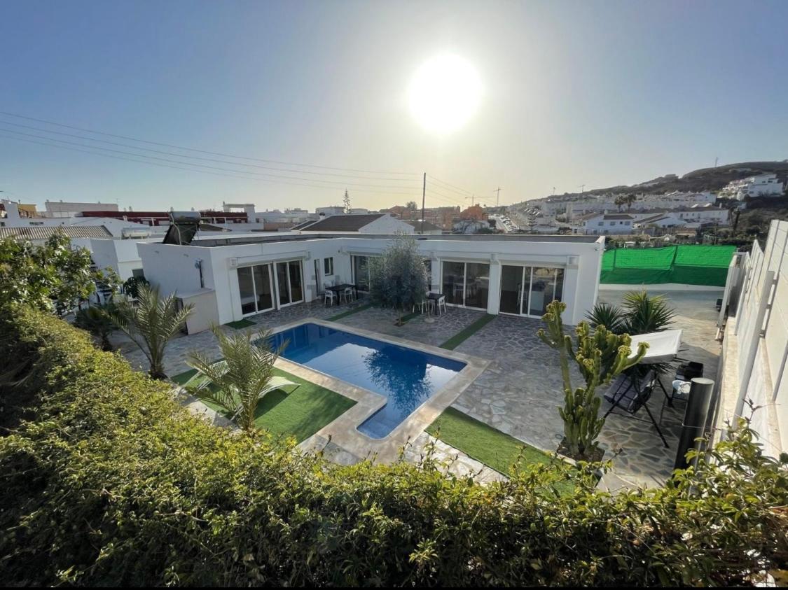 Private Pool In Villa Near The Beach Torre de Benagalbon Exteriér fotografie
